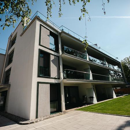 שיופוק Villa Bauhaus Wellness Apartman 202 מראה חיצוני תמונה