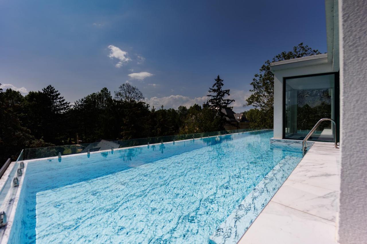 שיופוק Villa Bauhaus Wellness Apartman 202 מראה חיצוני תמונה