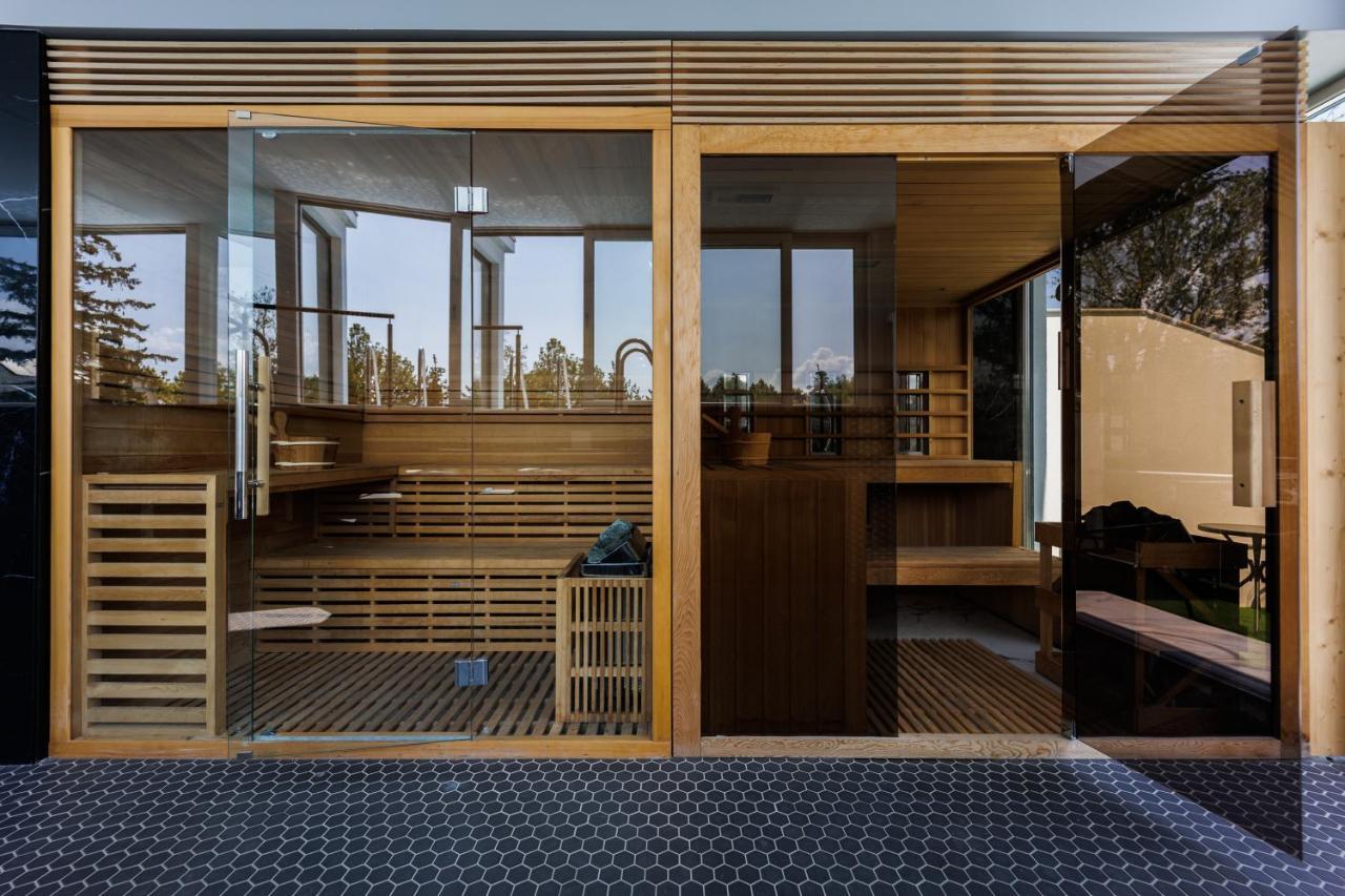 שיופוק Villa Bauhaus Wellness Apartman 202 מראה חיצוני תמונה